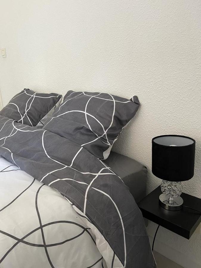 לה מאנש Logement Entier - Universite - Parking Privatif - Wifi מראה חיצוני תמונה